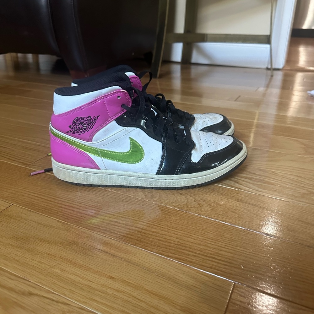 Vibrant Nike Sneakers with Pink and Green Accents